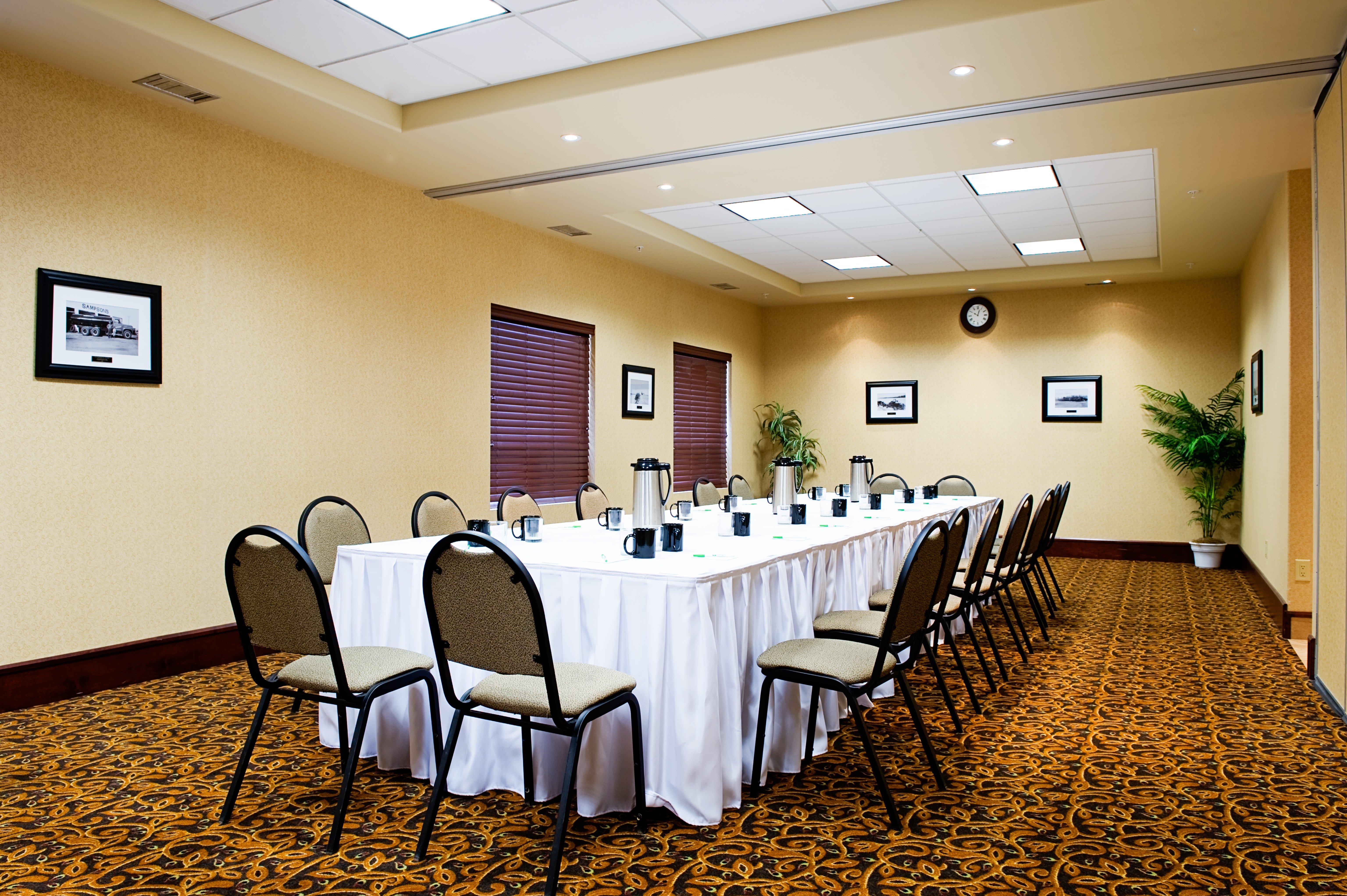 Holiday Inn & Suites Lloydminster By Ihg Exteriér fotografie