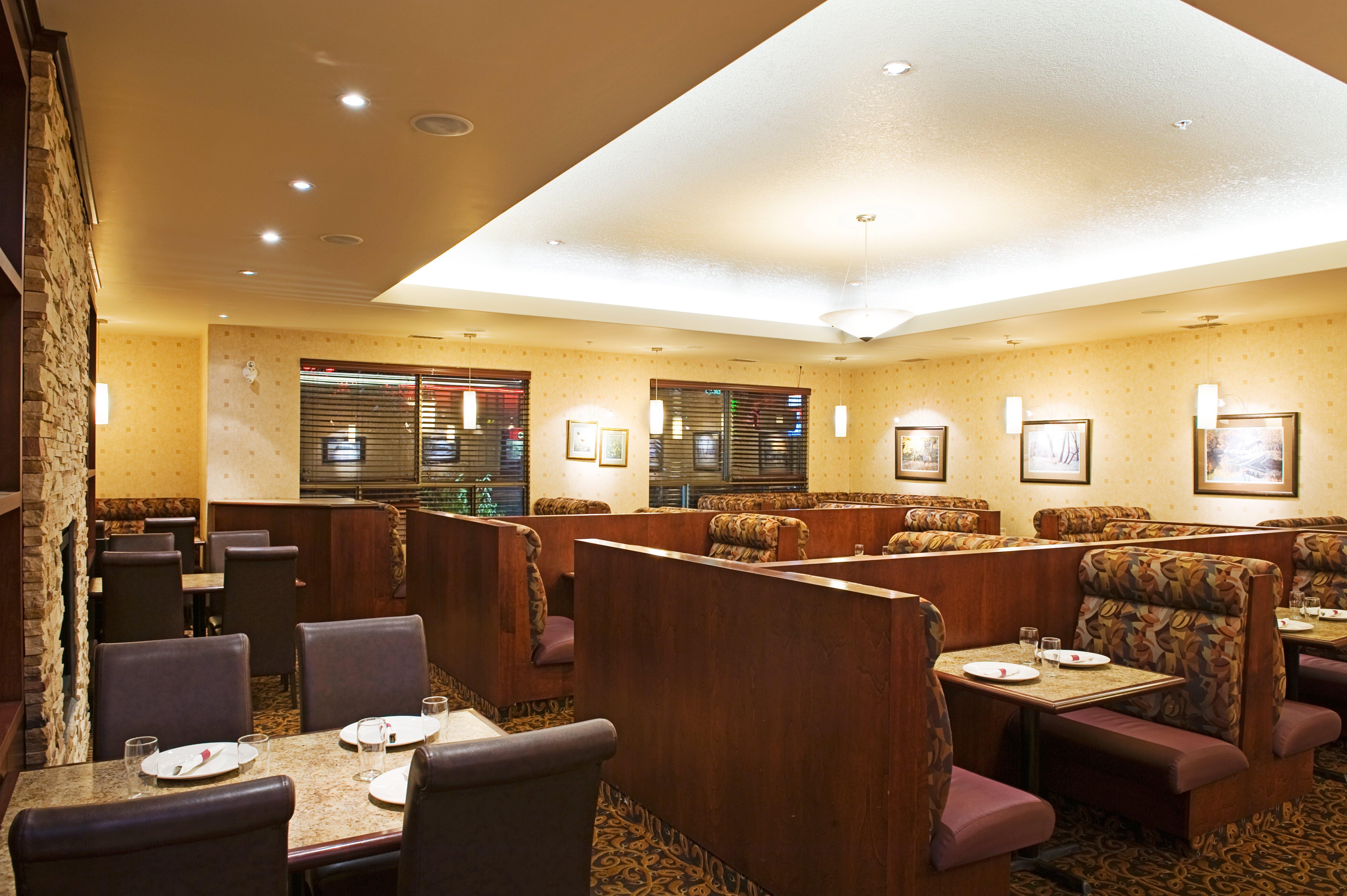 Holiday Inn & Suites Lloydminster By Ihg Exteriér fotografie